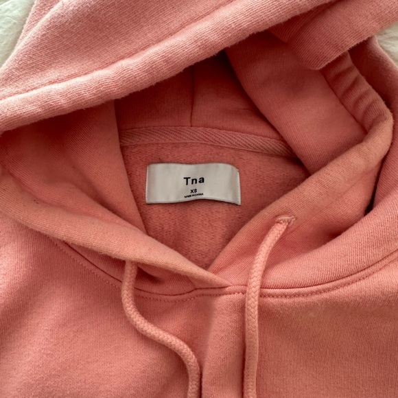 TNA pink cropped sweater , size XS - Picture 2 of 3